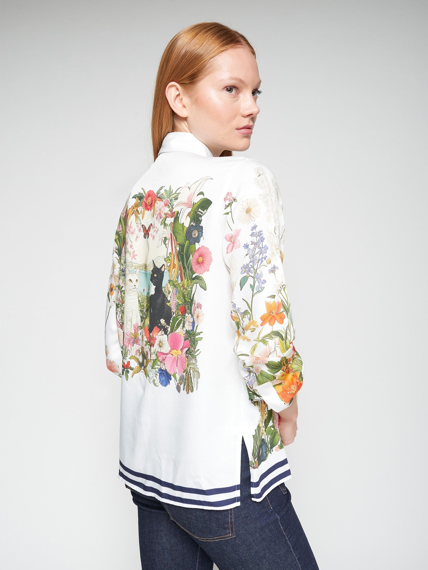 Tea Gatos Print Blouse